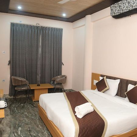 Hotel Kirti Plaza Chittorgarh Dış mekan fotoğraf